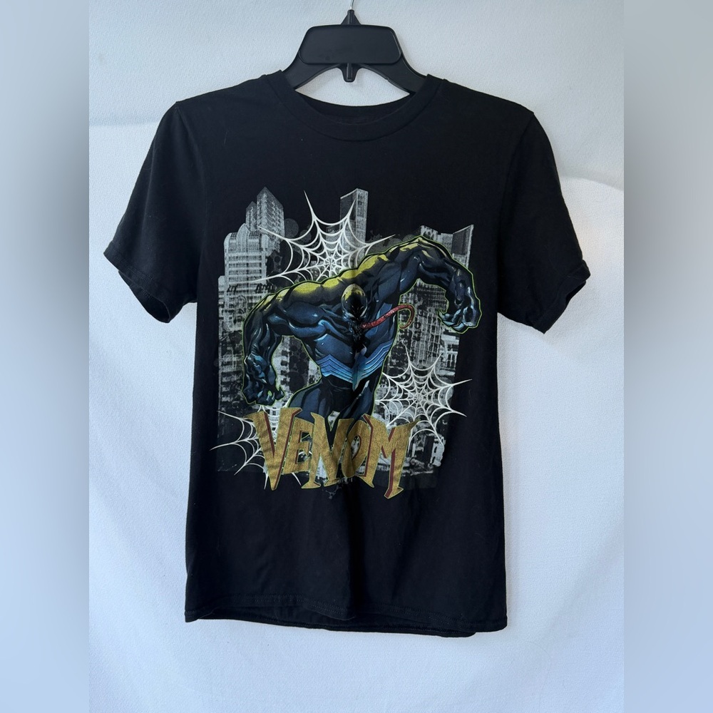 Universal Studios Venom Tshirt Small